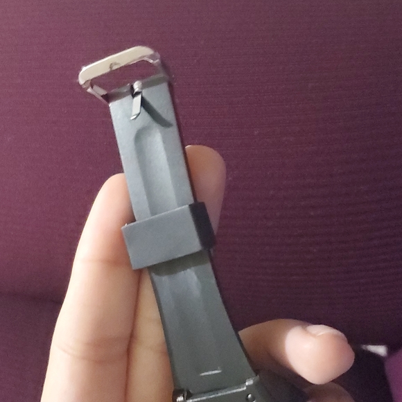 Watch - Picture 2 of 7